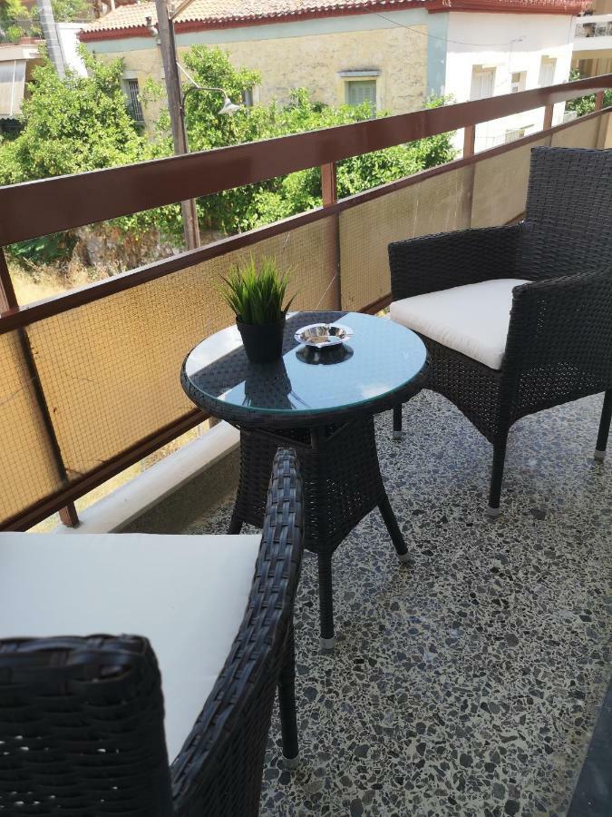 Explore Greece From Bright City Centre Apartment Chalkís Exterior foto
